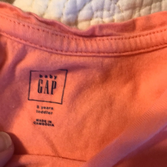 Girls gap tees. 5T. EUC - Picture 3 of 6